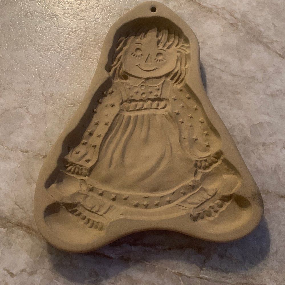 Vintage Ceramic Raggedy Ann Cookie Mold